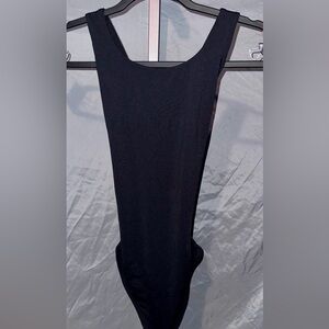 Babaton Aritzia Contour Lowell Bodysuit Black Sleeveless size S NWT